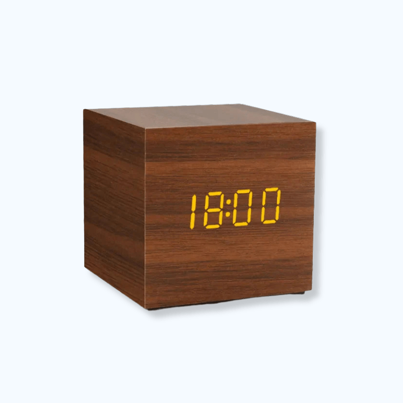 Réveil bois cube