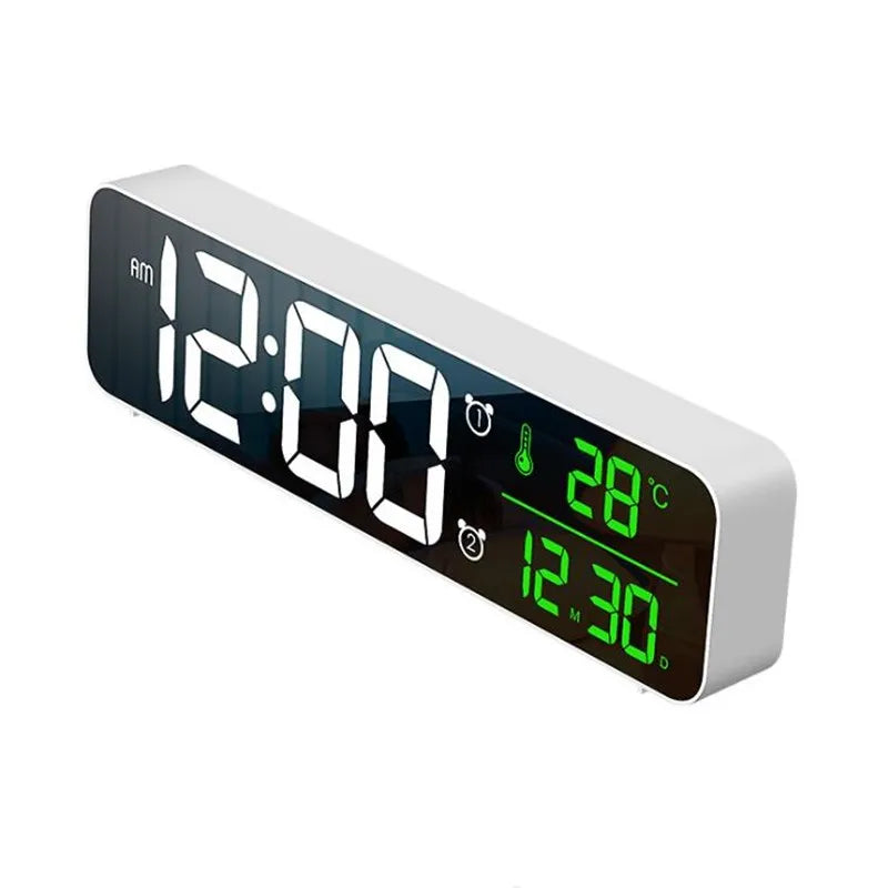 Réveil digital avec date et température